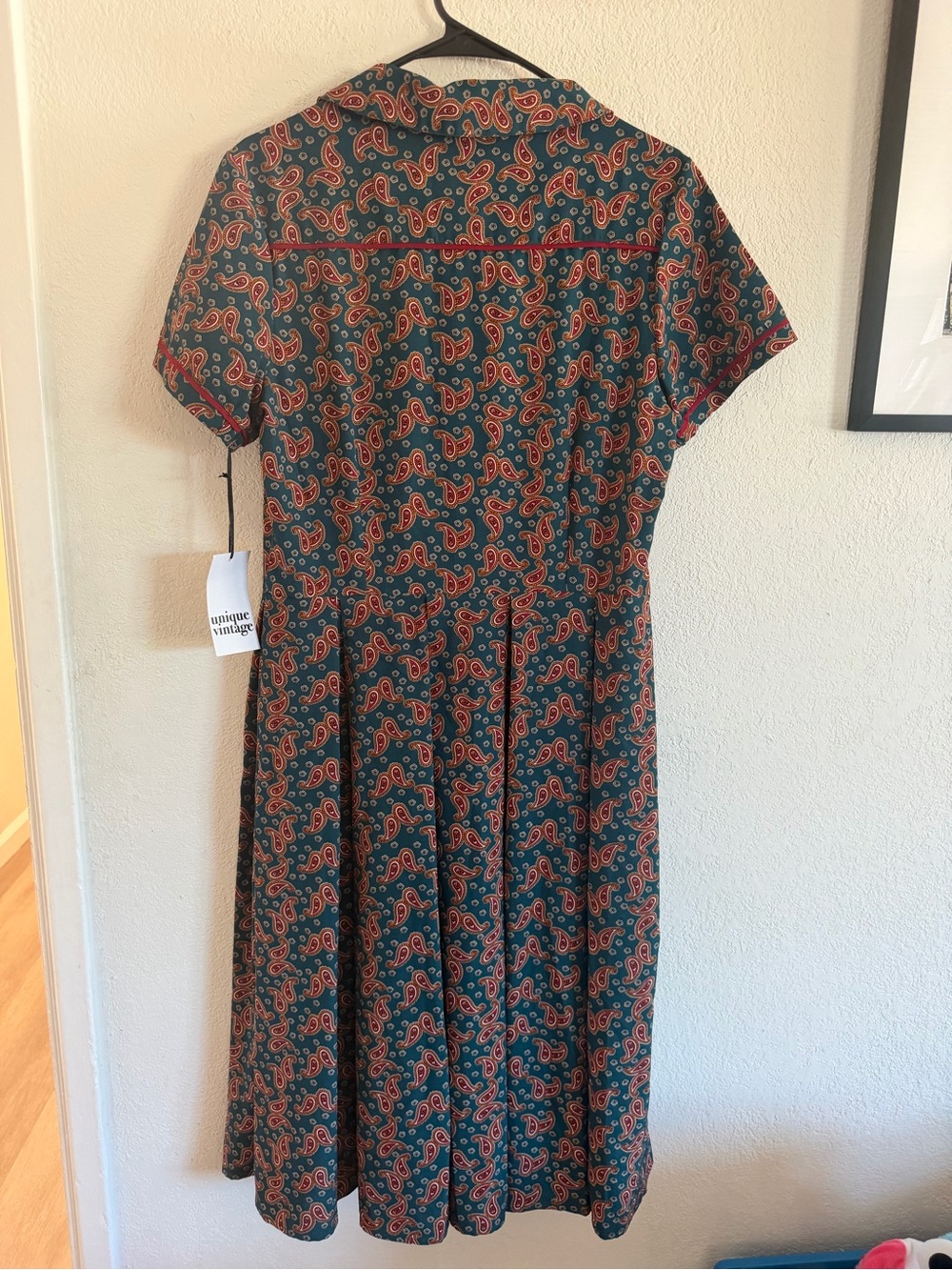 Unique Vintage Teal Paisley Button-Up with Red Accents - Picture 8 of 11